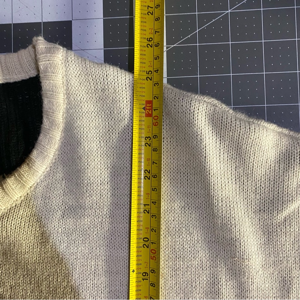 Disney Mickey Mouse Oversized Boxy Sweater Medium - Picture 5 of 5